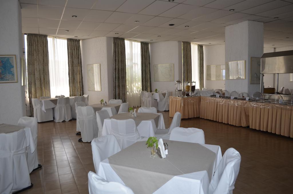Lymiatis Beach Hotel Karpathos Town  Exterior photo