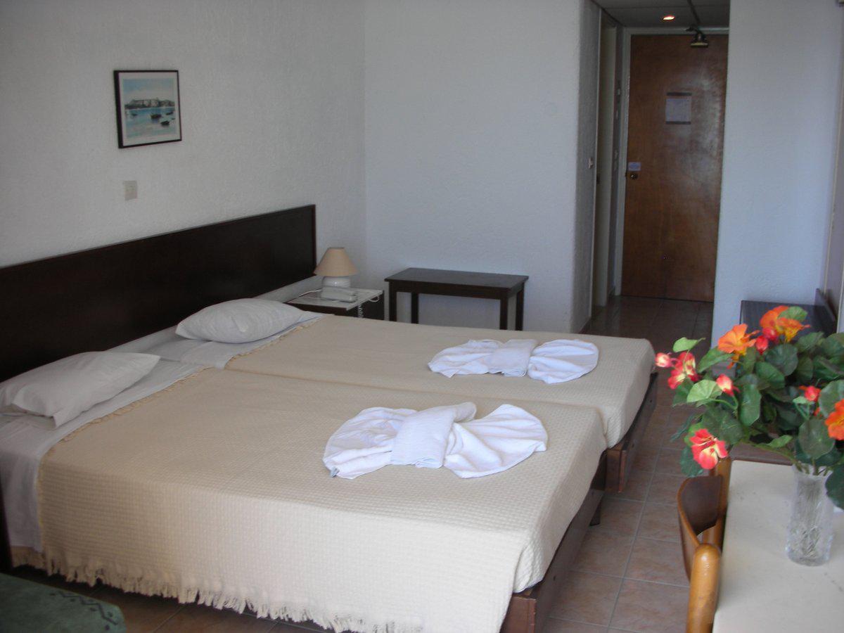 Lymiatis Beach Hotel Karpathos Town  Exterior photo